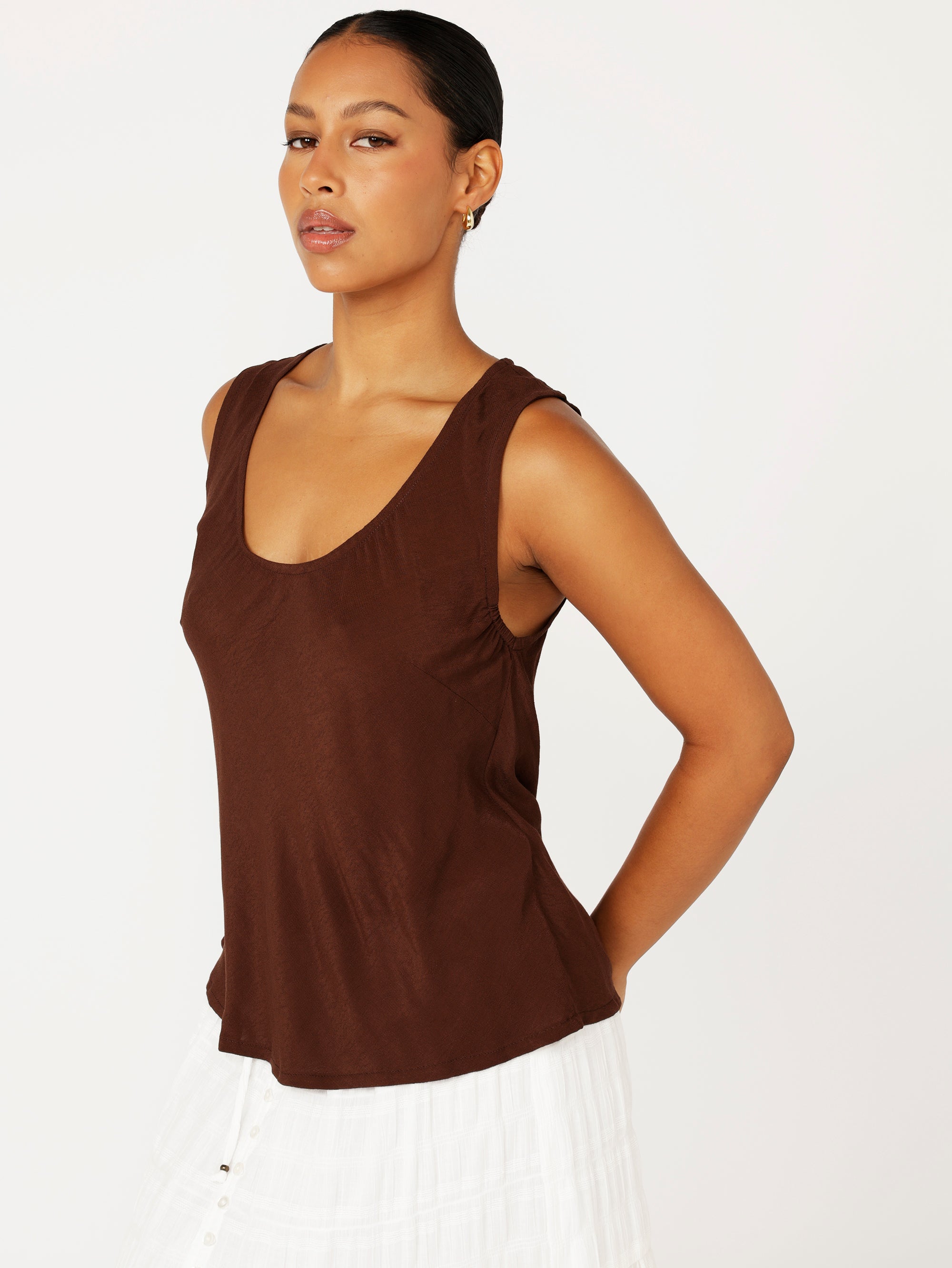 Scoop Tank | Choc Fujet