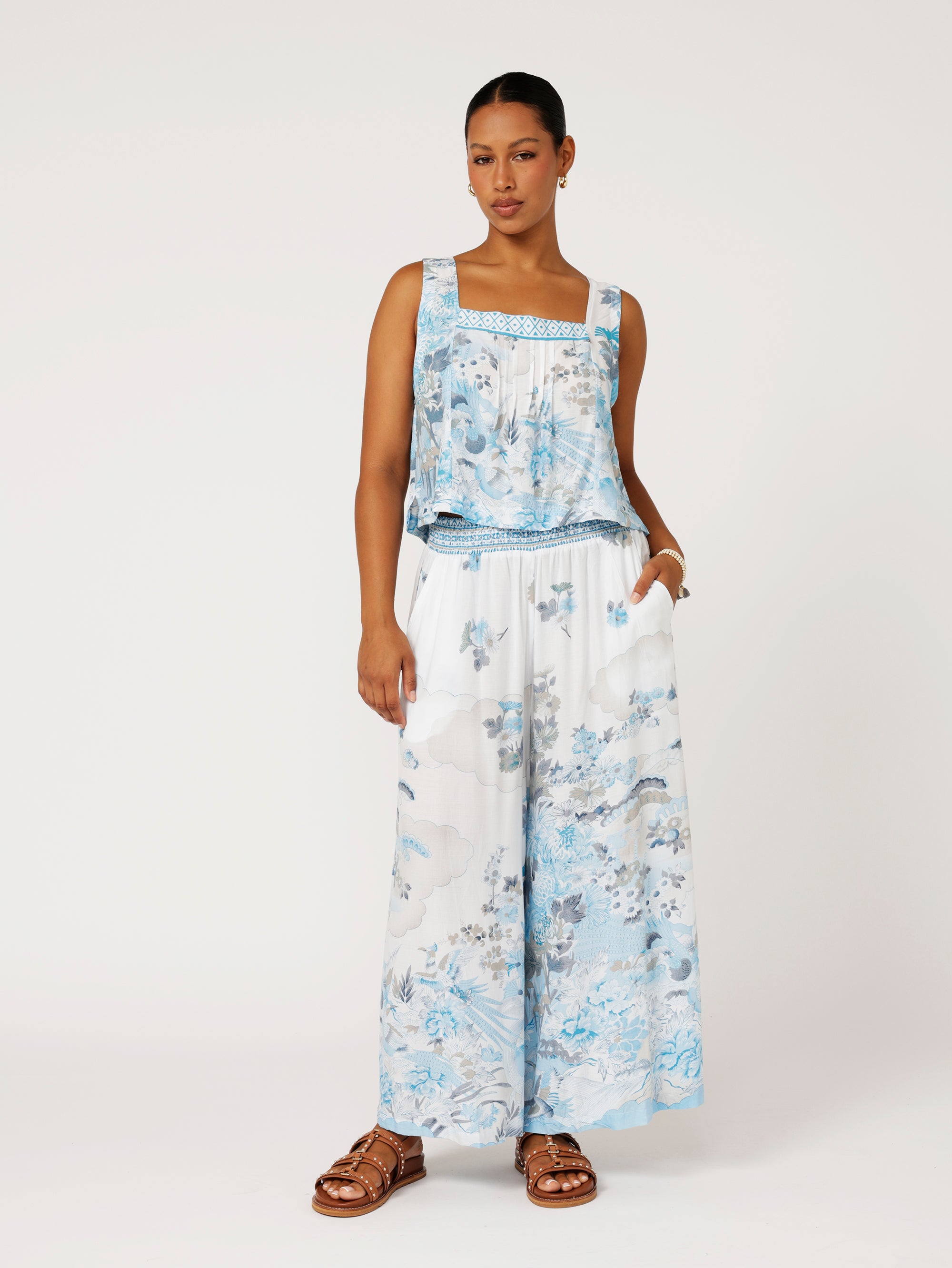 Palazzo Pant Crop | Tokyo Sky - Saffron Road