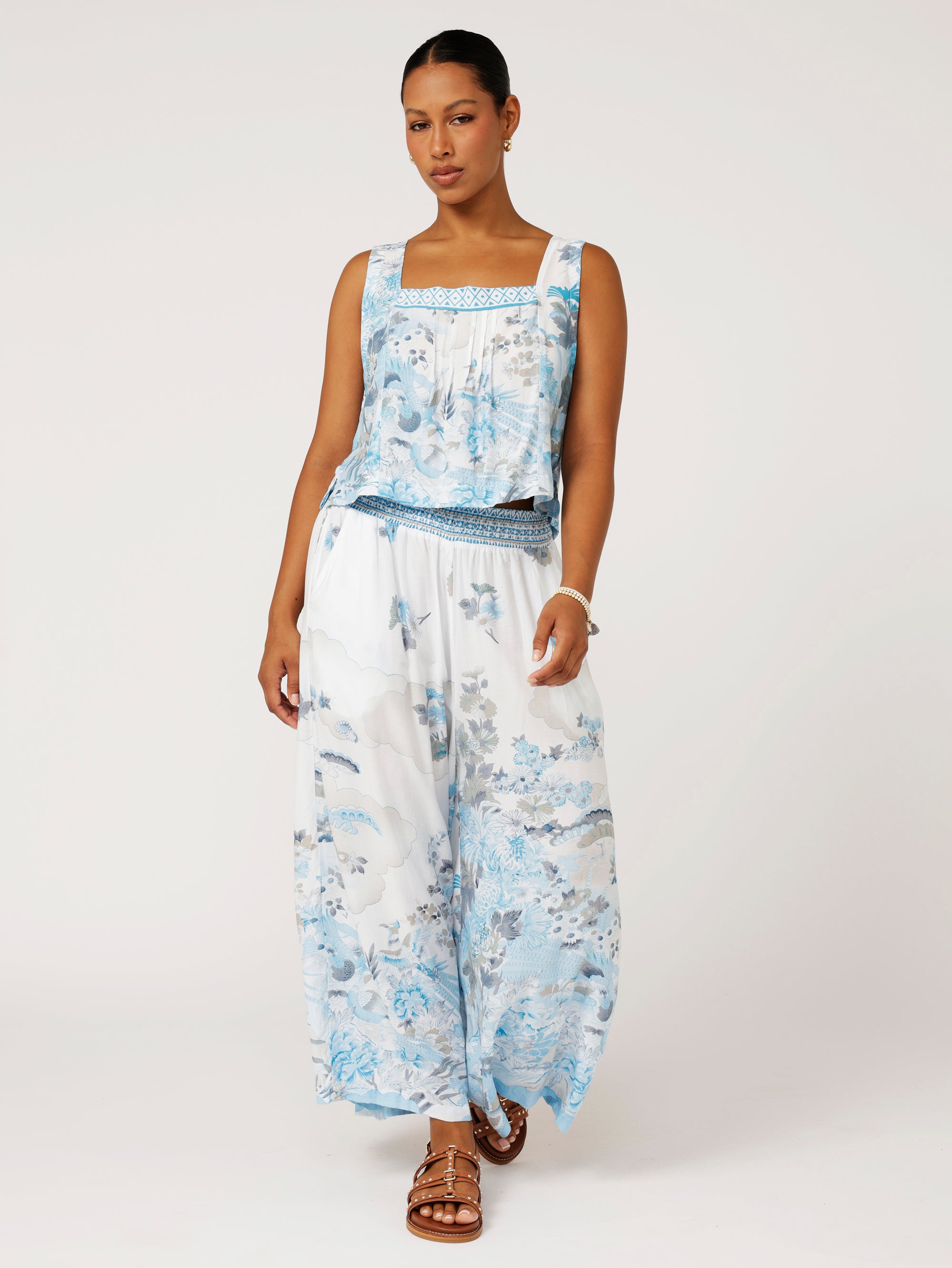 Palazzo Pant Crop | Tokyo Sky - Saffron Road