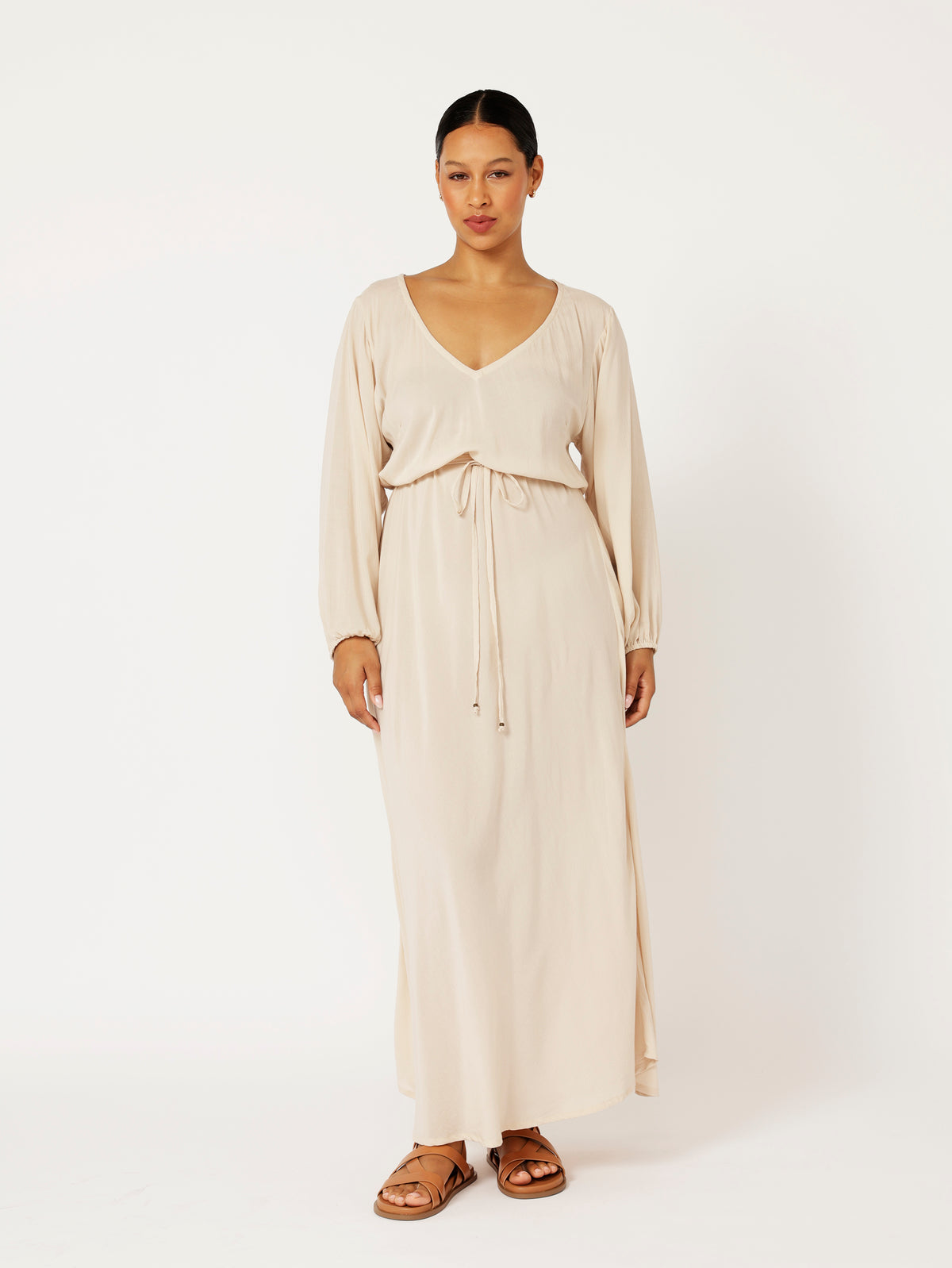 Viv Dress with Sleeves | Maxi | Oyster - Saffron Road