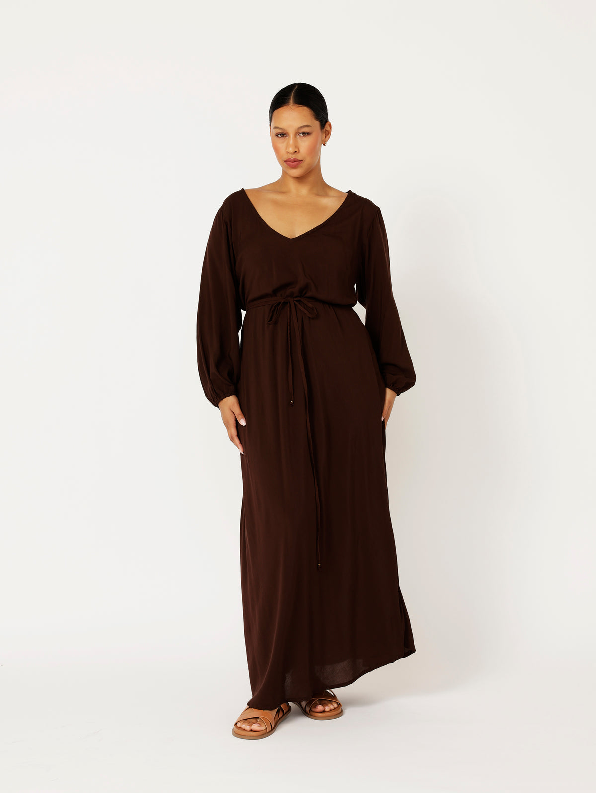 Viv Dress with Sleeves | Maxi | Chocolate - Saffron Road