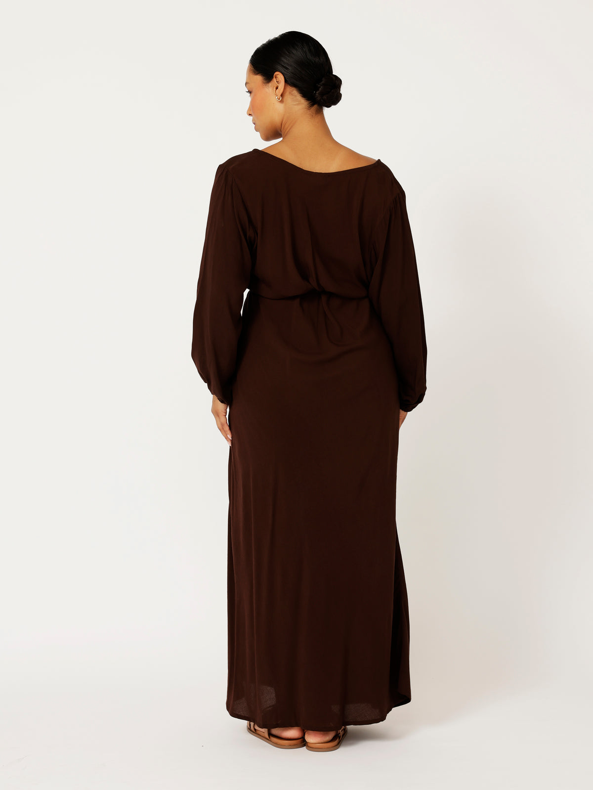 Viv Dress with Sleeves | Maxi | Chocolate - Saffron Road
