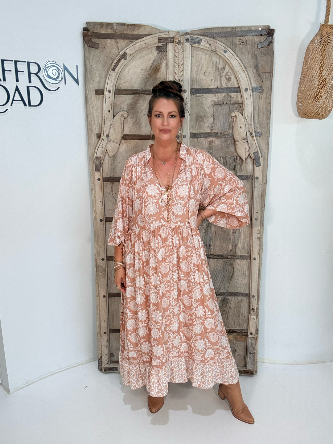Juliette Dress | MIDI | Beige Flower - Saffron Road