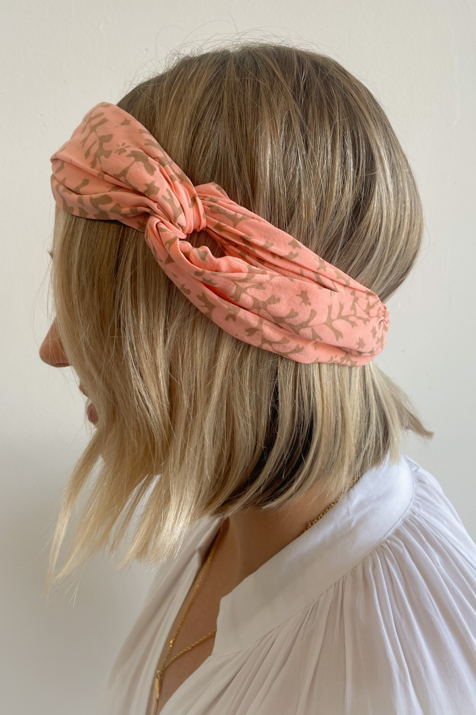 Twist Headband | Peach Vine - Saffron Road